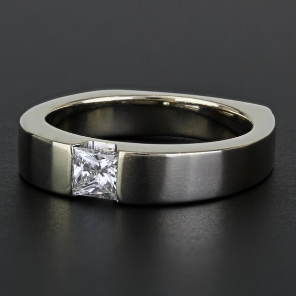 14K White Gold Princess-Cut Diamond Solitaire European Shank Wedding Band Ring - Picture 5 of 6